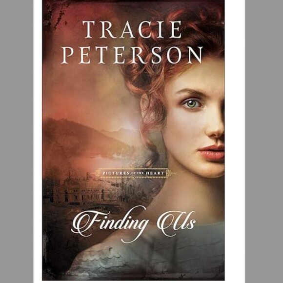 Finding Us (Pictures of the Heart 2) Pre-Owned Book - Picture 1 of 11